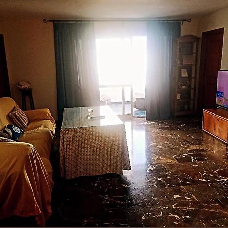Beach House ماربيا المظهر الخارجي الصورة